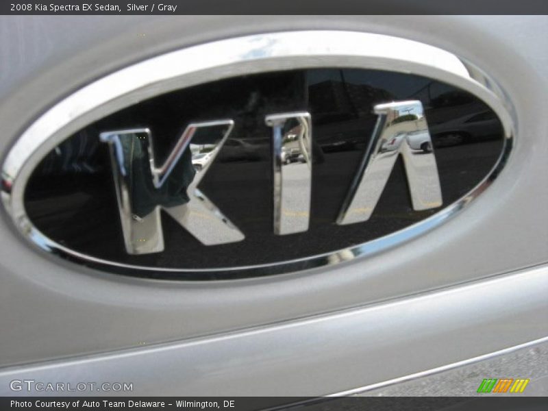 Silver / Gray 2008 Kia Spectra EX Sedan