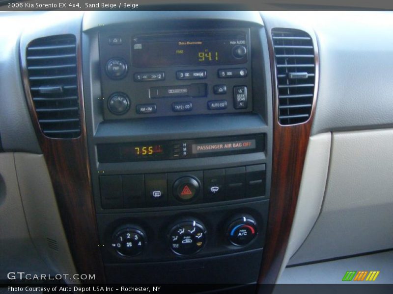 Sand Beige / Beige 2006 Kia Sorento EX 4x4