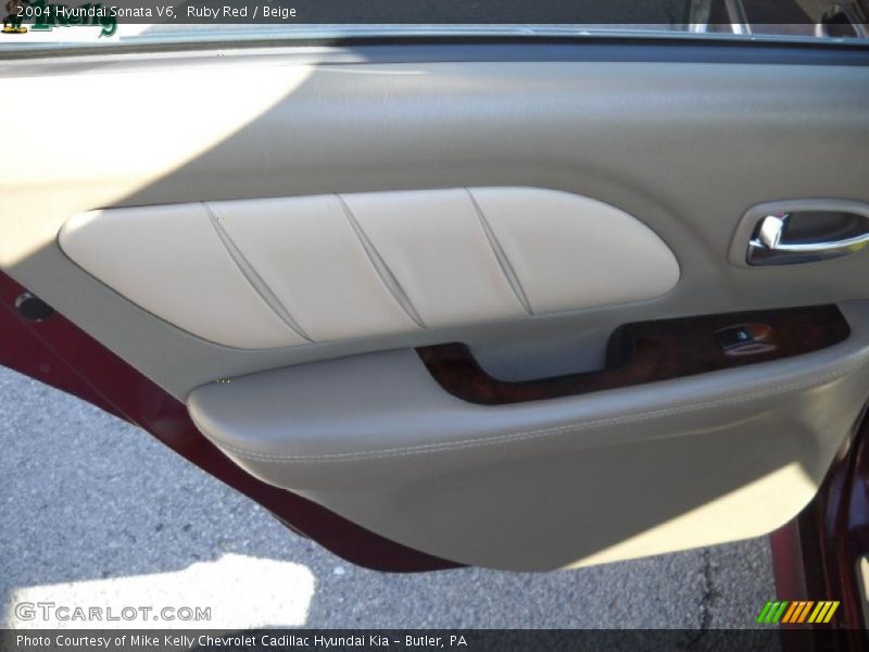 Ruby Red / Beige 2004 Hyundai Sonata V6