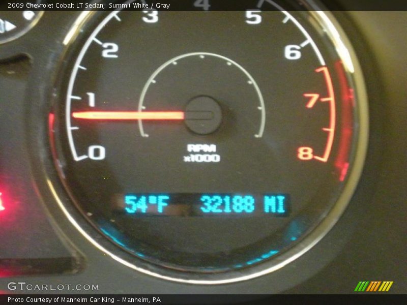 Summit White / Gray 2009 Chevrolet Cobalt LT Sedan