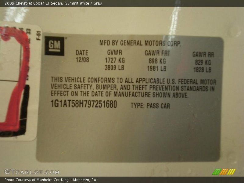 Summit White / Gray 2009 Chevrolet Cobalt LT Sedan