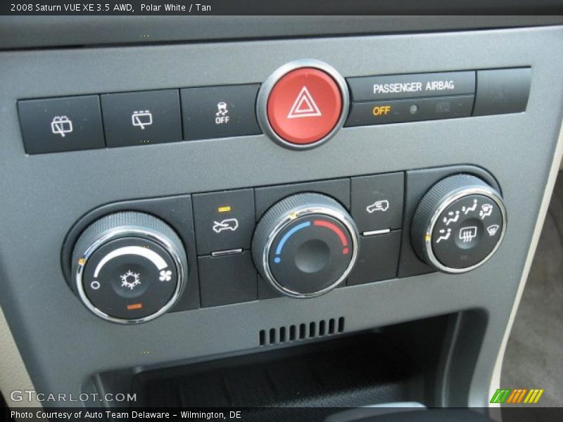 Polar White / Tan 2008 Saturn VUE XE 3.5 AWD