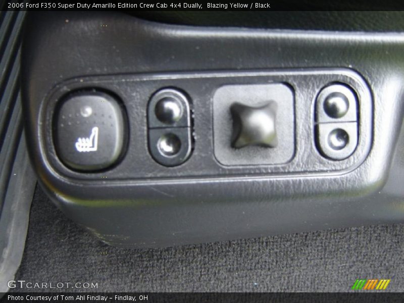 Blazing Yellow / Black 2006 Ford F350 Super Duty Amarillo Edition Crew Cab 4x4 Dually