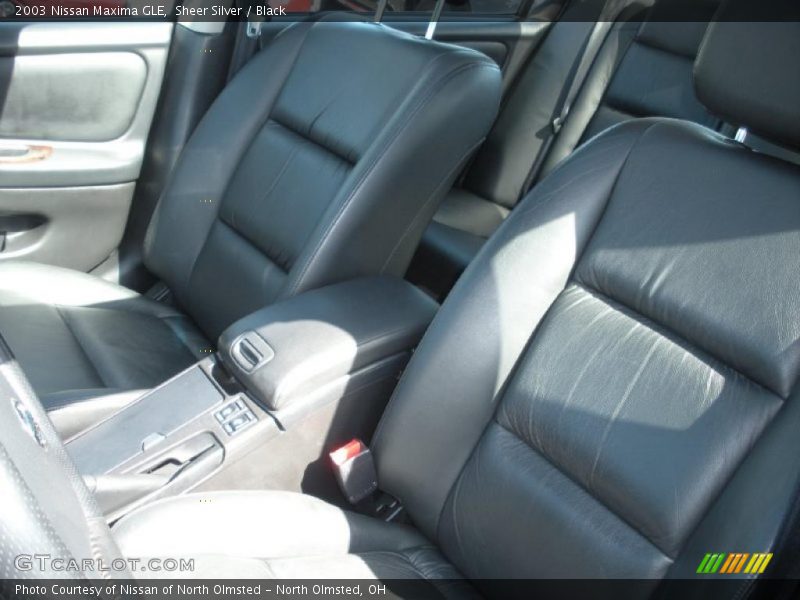 Sheer Silver / Black 2003 Nissan Maxima GLE