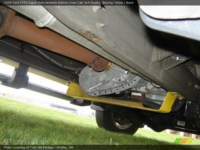 Blazing Yellow / Black 2006 Ford F350 Super Duty Amarillo Edition Crew Cab 4x4 Dually