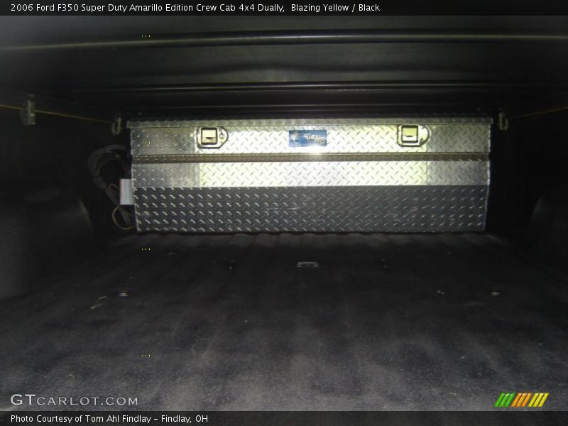 Blazing Yellow / Black 2006 Ford F350 Super Duty Amarillo Edition Crew Cab 4x4 Dually