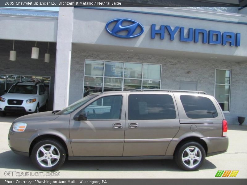 Bronzemist Metallic / Neutral Beige 2005 Chevrolet Uplander LS