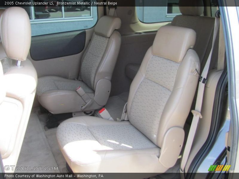 Bronzemist Metallic / Neutral Beige 2005 Chevrolet Uplander LS