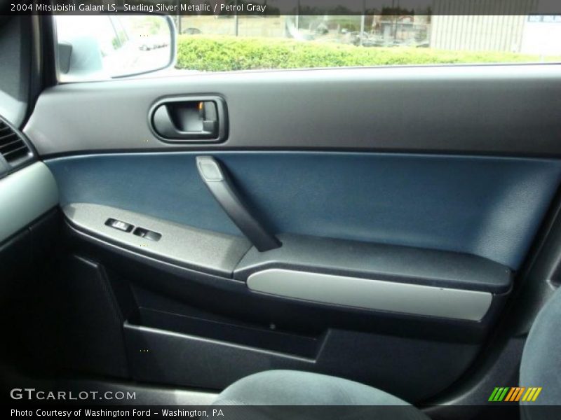 Sterling Silver Metallic / Petrol Gray 2004 Mitsubishi Galant LS