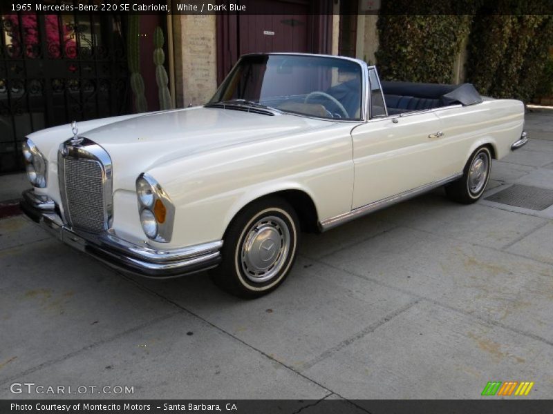 White / Dark Blue 1965 Mercedes-Benz 220 SE Cabriolet