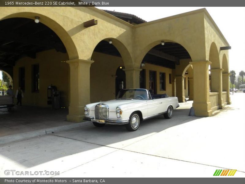 White / Dark Blue 1965 Mercedes-Benz 220 SE Cabriolet