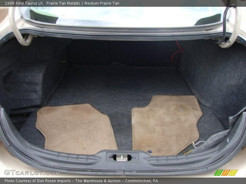 Prairie Tan Metallic / Medium Prairie Tan 1998 Ford Taurus LX