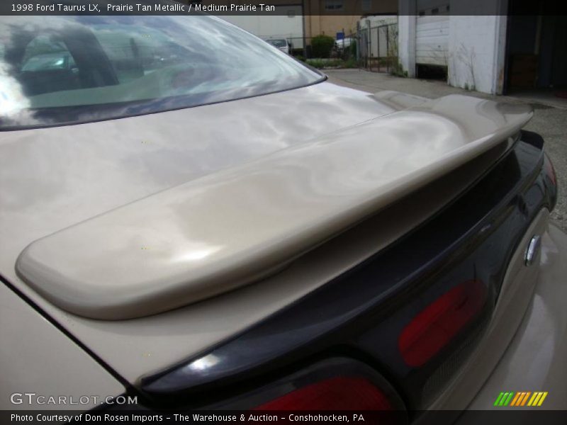 Prairie Tan Metallic / Medium Prairie Tan 1998 Ford Taurus LX