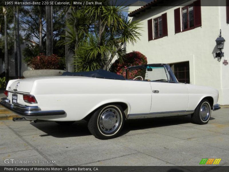 White / Dark Blue 1965 Mercedes-Benz 220 SE Cabriolet