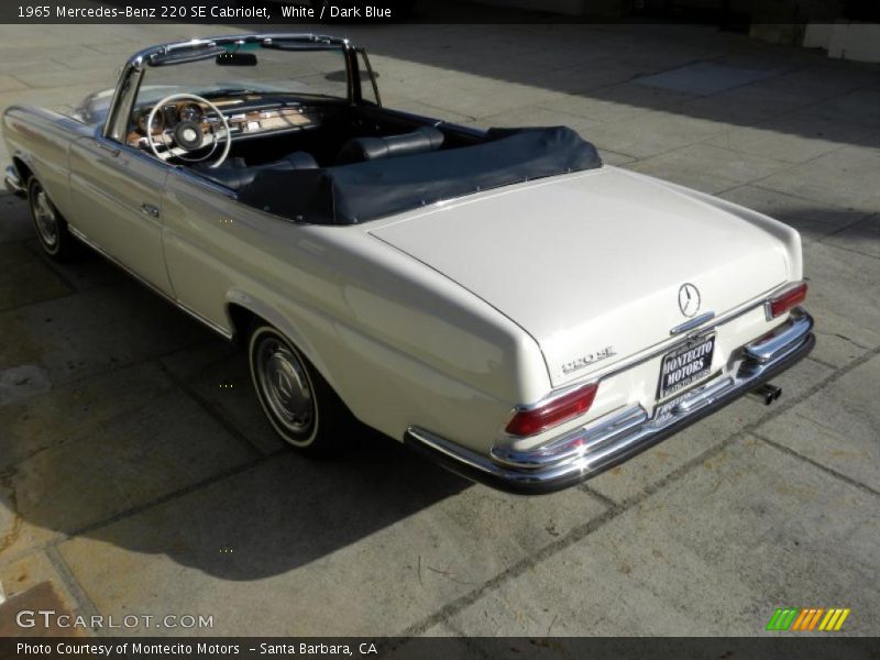 White / Dark Blue 1965 Mercedes-Benz 220 SE Cabriolet