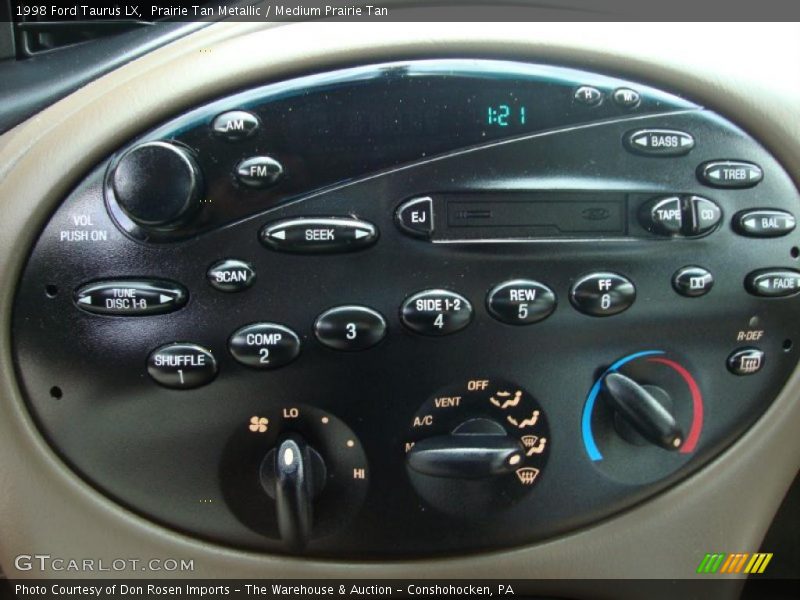 Prairie Tan Metallic / Medium Prairie Tan 1998 Ford Taurus LX