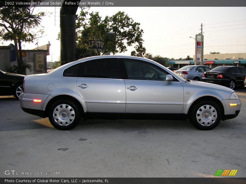 Reflex Silver Metallic / Grey 2002 Volkswagen Passat Sedan