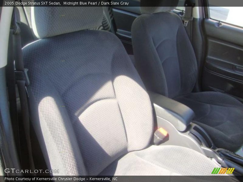 Midnight Blue Pearl / Dark Slate Gray 2005 Dodge Stratus SXT Sedan