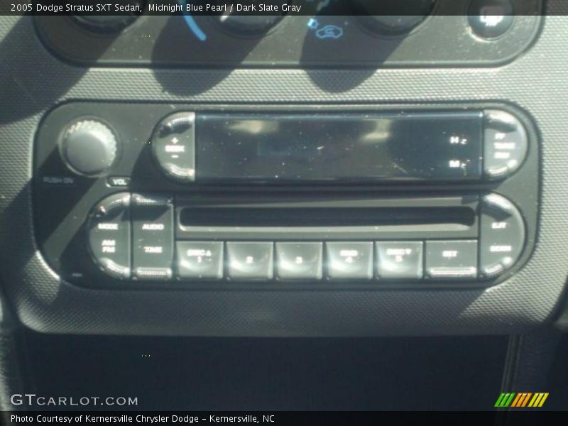 Midnight Blue Pearl / Dark Slate Gray 2005 Dodge Stratus SXT Sedan