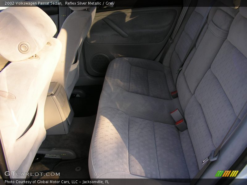 Reflex Silver Metallic / Grey 2002 Volkswagen Passat Sedan