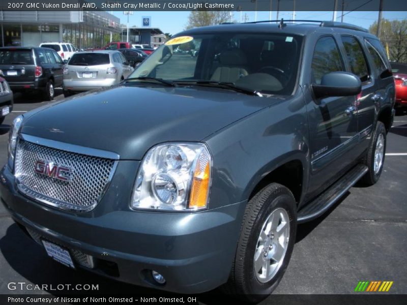 Stealth Gray Metallic / Cocoa/Light Cashmere 2007 GMC Yukon Denali AWD