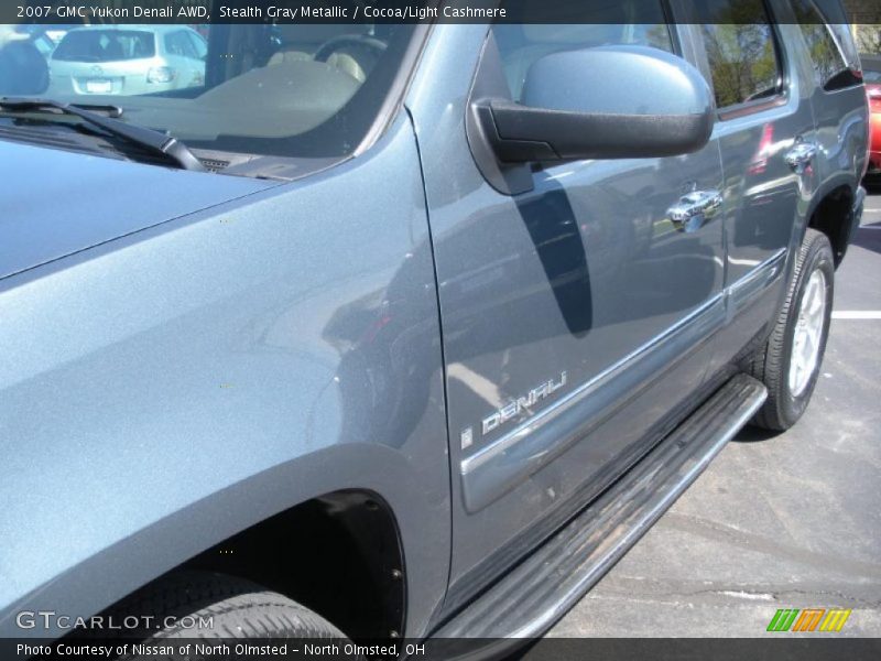Stealth Gray Metallic / Cocoa/Light Cashmere 2007 GMC Yukon Denali AWD