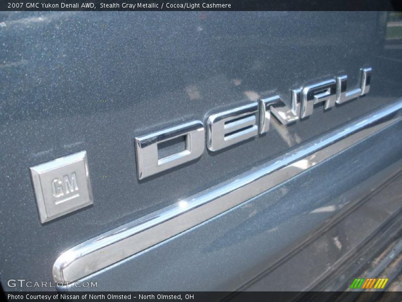 Stealth Gray Metallic / Cocoa/Light Cashmere 2007 GMC Yukon Denali AWD