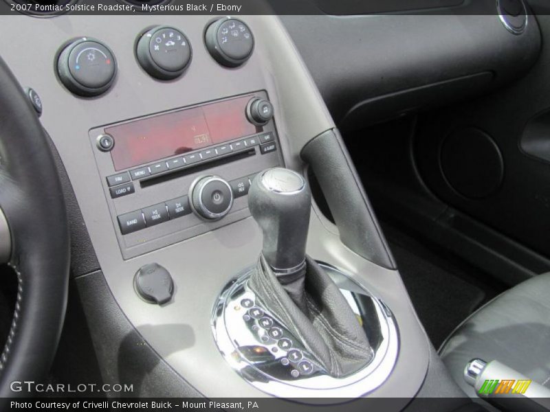 Mysterious Black / Ebony 2007 Pontiac Solstice Roadster