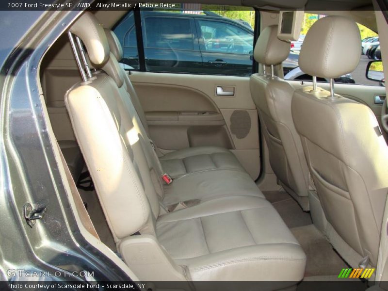 Alloy Metallic / Pebble Beige 2007 Ford Freestyle SEL AWD