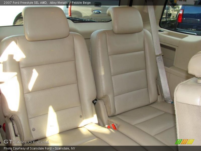 Alloy Metallic / Pebble Beige 2007 Ford Freestyle SEL AWD