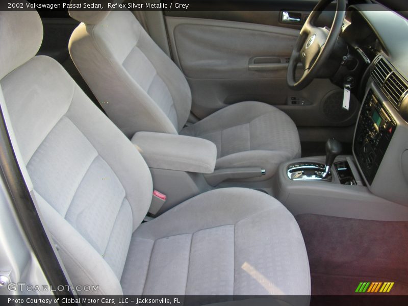 Reflex Silver Metallic / Grey 2002 Volkswagen Passat Sedan
