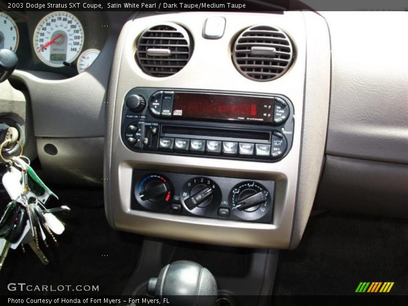 Satin White Pearl / Dark Taupe/Medium Taupe 2003 Dodge Stratus SXT Coupe