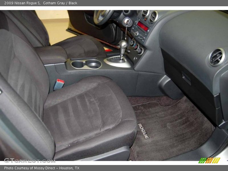 Gotham Gray / Black 2009 Nissan Rogue S