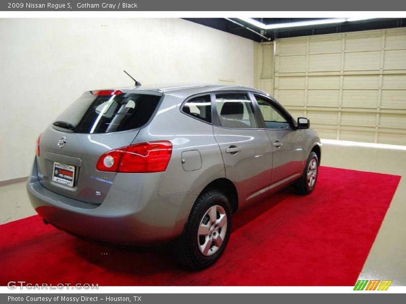 Gotham Gray / Black 2009 Nissan Rogue S