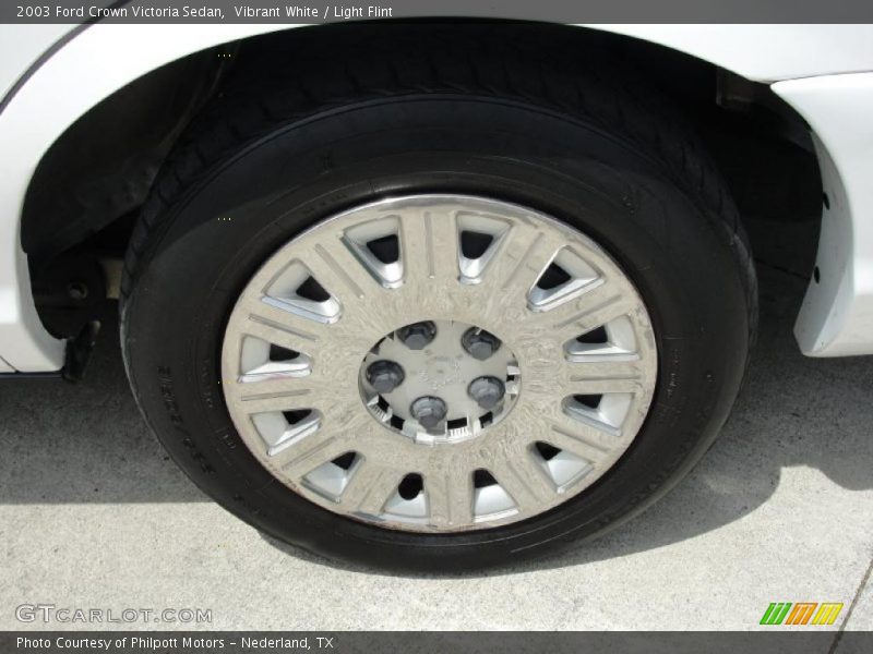 Vibrant White / Light Flint 2003 Ford Crown Victoria Sedan