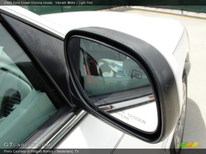 Vibrant White / Light Flint 2003 Ford Crown Victoria Sedan