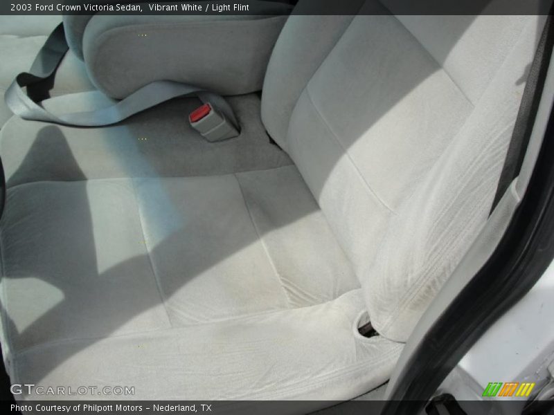 Vibrant White / Light Flint 2003 Ford Crown Victoria Sedan