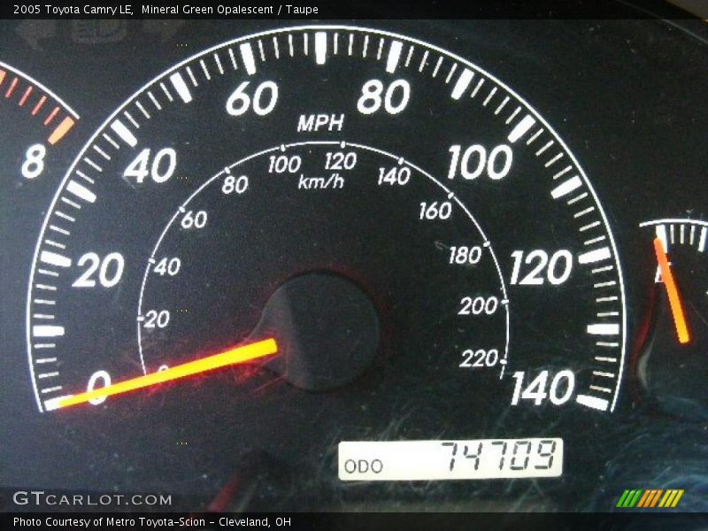 Mineral Green Opalescent / Taupe 2005 Toyota Camry LE