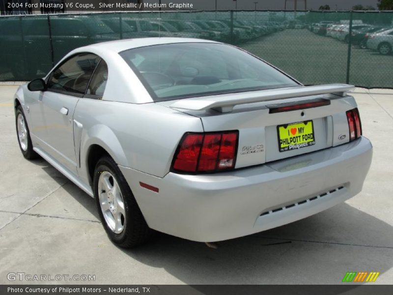 Silver Metallic / Medium Graphite 2004 Ford Mustang V6 Coupe
