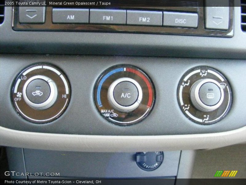 Mineral Green Opalescent / Taupe 2005 Toyota Camry LE