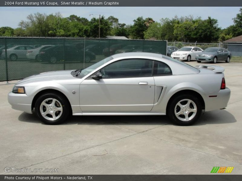 Silver Metallic / Medium Graphite 2004 Ford Mustang V6 Coupe