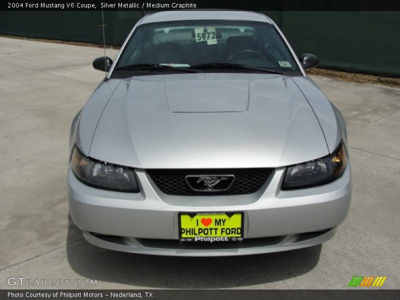 Silver Metallic / Medium Graphite 2004 Ford Mustang V6 Coupe