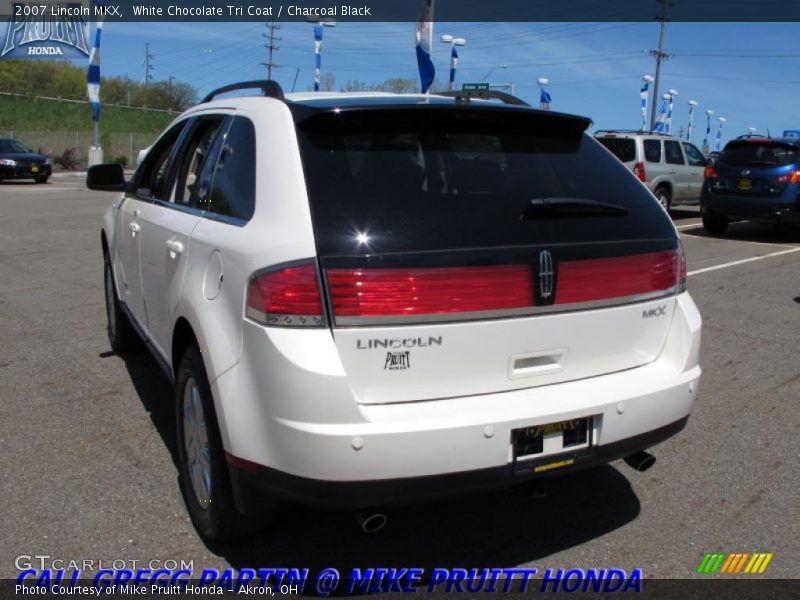 White Chocolate Tri Coat / Charcoal Black 2007 Lincoln MKX