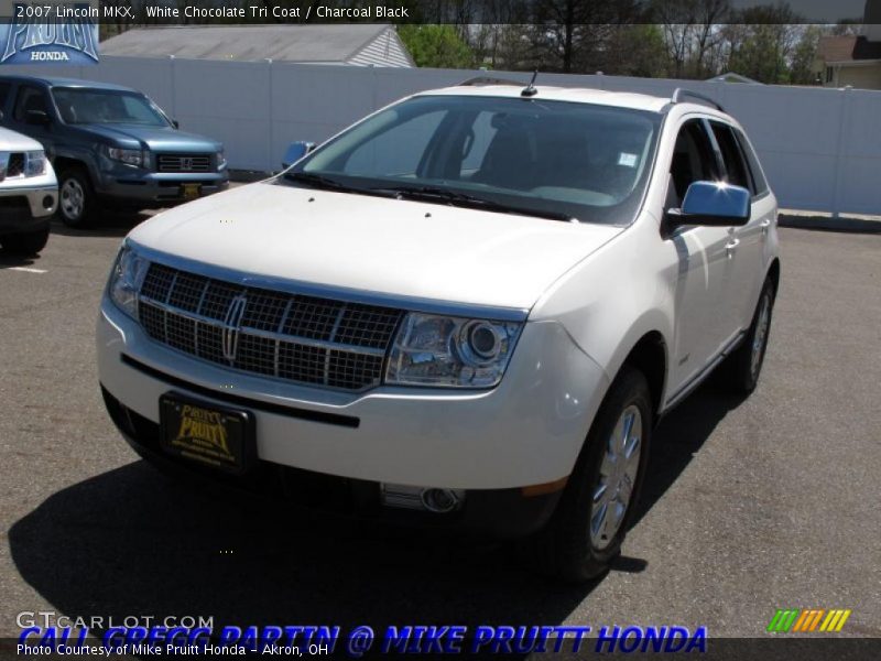 White Chocolate Tri Coat / Charcoal Black 2007 Lincoln MKX