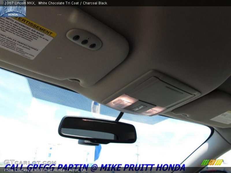 White Chocolate Tri Coat / Charcoal Black 2007 Lincoln MKX