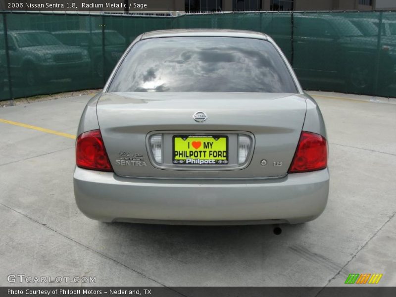 Radium Metallic / Sage 2006 Nissan Sentra 1.8