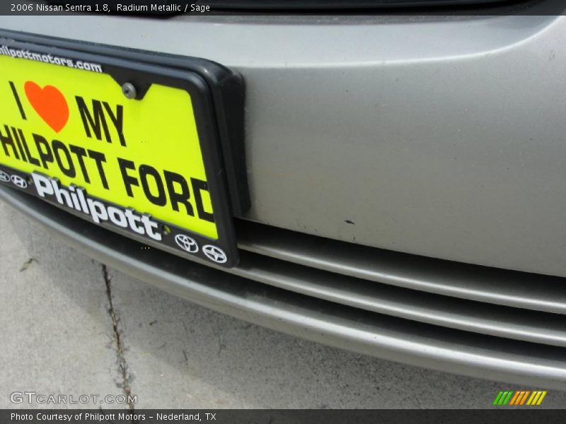 Radium Metallic / Sage 2006 Nissan Sentra 1.8