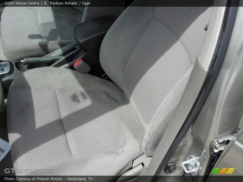 Radium Metallic / Sage 2006 Nissan Sentra 1.8