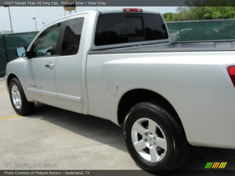 Radiant Silver / Steel Gray 2007 Nissan Titan XE King Cab