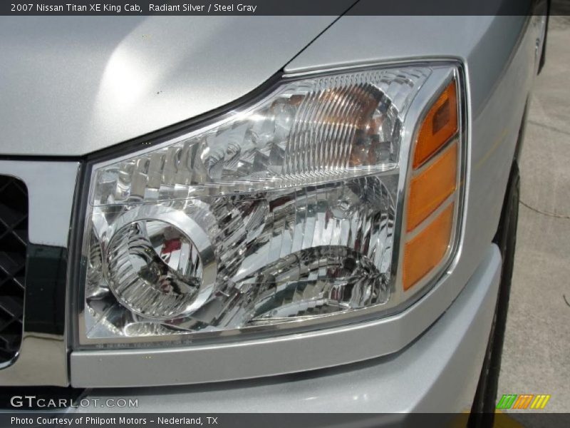 Radiant Silver / Steel Gray 2007 Nissan Titan XE King Cab